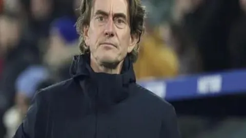 瓜帅谈赛后泡吧争议：不评论格拉利什私生活，赛季终章揭晓答案